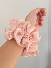 Load image into Gallery viewer, scrunchie on wrist