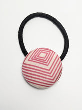 Load image into Gallery viewer, round red geometric pattern hair tie