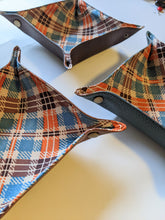 Load image into Gallery viewer, 3 valet trays with patterns