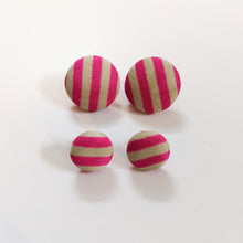 Load image into Gallery viewer, 2 sets of earring