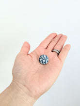 Load image into Gallery viewer, Shibori Button Earring - blue