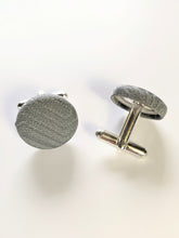 Load image into Gallery viewer, Cufflinks and Pocket Square - Gray