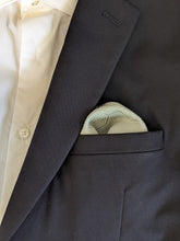 Load image into Gallery viewer, Cufflinks and Pocket Square - Gray