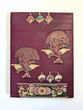 Load image into Gallery viewer, Dancing peacock obi wall art