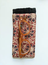 Load image into Gallery viewer, Brown floral glasses case