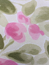 Load image into Gallery viewer, Green and pink flowers glasses case