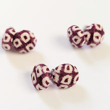 Load image into Gallery viewer, 3 pairs of wine red round earrings
