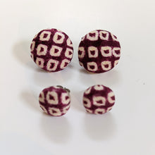 Load image into Gallery viewer, 2 sets of round wine red earrings
