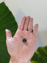 Load image into Gallery viewer, Shibori Button Earring - black and white
