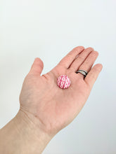 Load image into Gallery viewer, Shibori Button Earring - peachy pink
