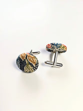 Load image into Gallery viewer, Cufflinks and Pocket Square - Navy floral
